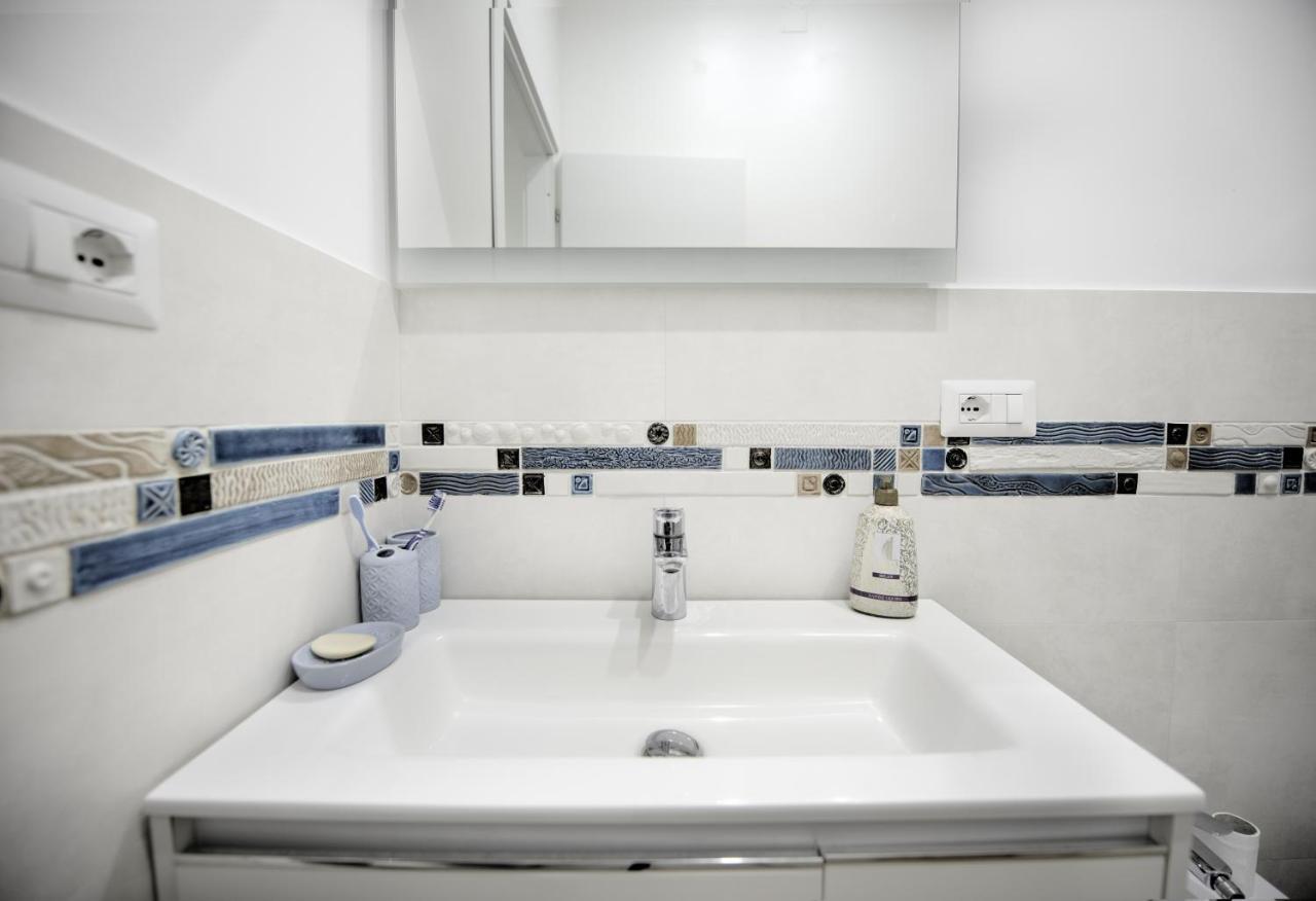 Guest House Romano ภายนอก รูปภาพ